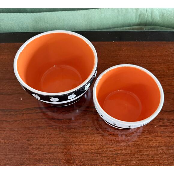 Terramoto Ceramic Set 2 Nesting Halloween Bowls Spiders, Spooky Jack-O-Lanterns - Picture 2 of 8
